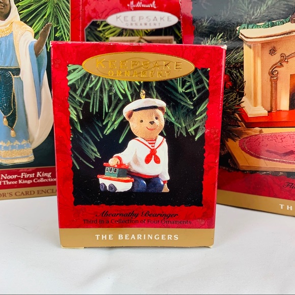 Hallmark Holiday Clearance Bundle Of 4 Vintage Hallmark Ornaments